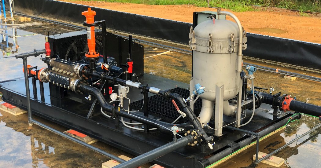 EmpoweringPumps's tweet photo. Seal-less #HydraCellPumps have fewer components that come in contact with the material being pumped and can handle solids up to 800 microns in size, which protects the #equipment and limits the amount of #maintenance required. https://t.co/8xMzHmwWwX #PumpTalk #WannerEngineering https://t.co/u58gIQLHUH