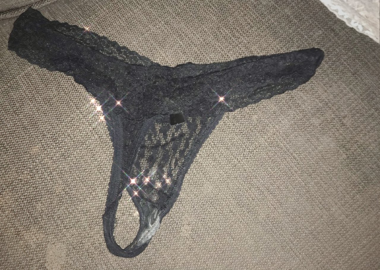 FeFe on X: Selling my panties…who wants them?