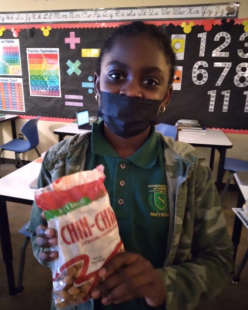 IAS_sharks's tweet photo. Day 3 of Culture at IAS Spirit Week was mmm-mmm good!  #food #cuisines #snacks #iasstrong #diversity #culturematters #charterschools #elementaryschool https://t.co/HAseQ0S3ME