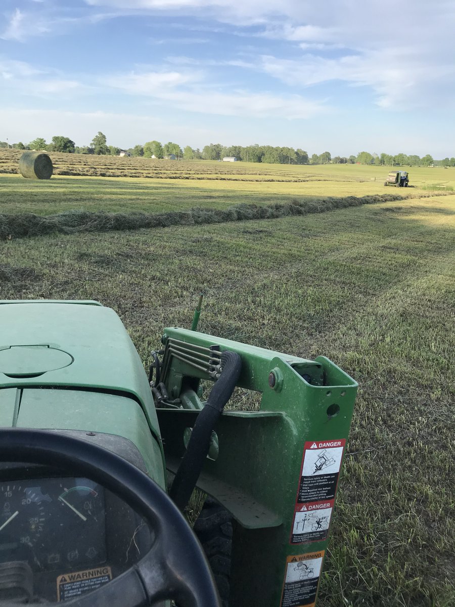 AgButler tweet media