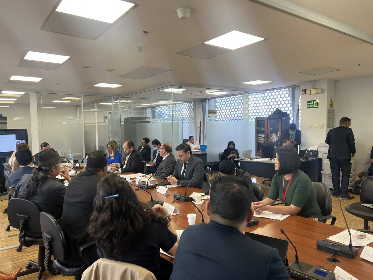 Dentro del proceso de fiscalización que se le sigue a @RecNaturalesEC y <a href="/CNEL_EP/">CNEL EP</a> por falta de dotación del #ServicioEléctrico a #Molleturo iniciado por mi compañero <a href="/Rodrigo_Fajar12/">Rodrigo Fajardo</a> comparecen las máximas autoridades de dichas entidades. 

Esperamos soluciones!

#SomosId🍊💪🏻