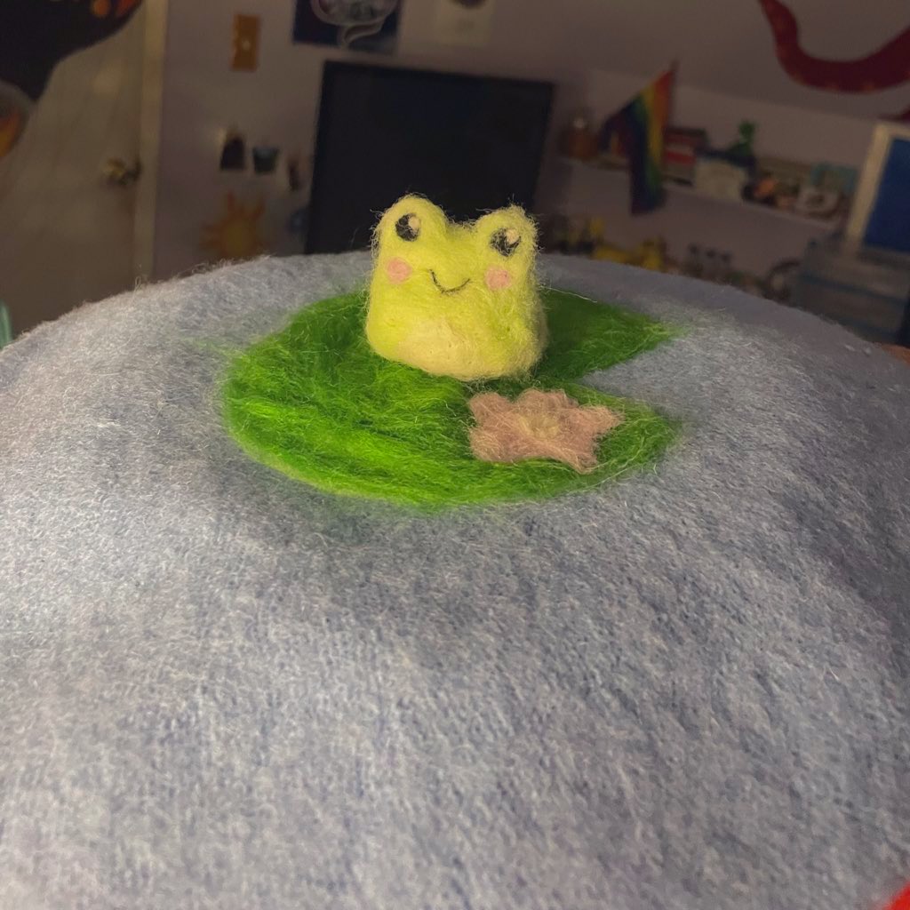 My little frog on a lily pad is still available 🐸🥰