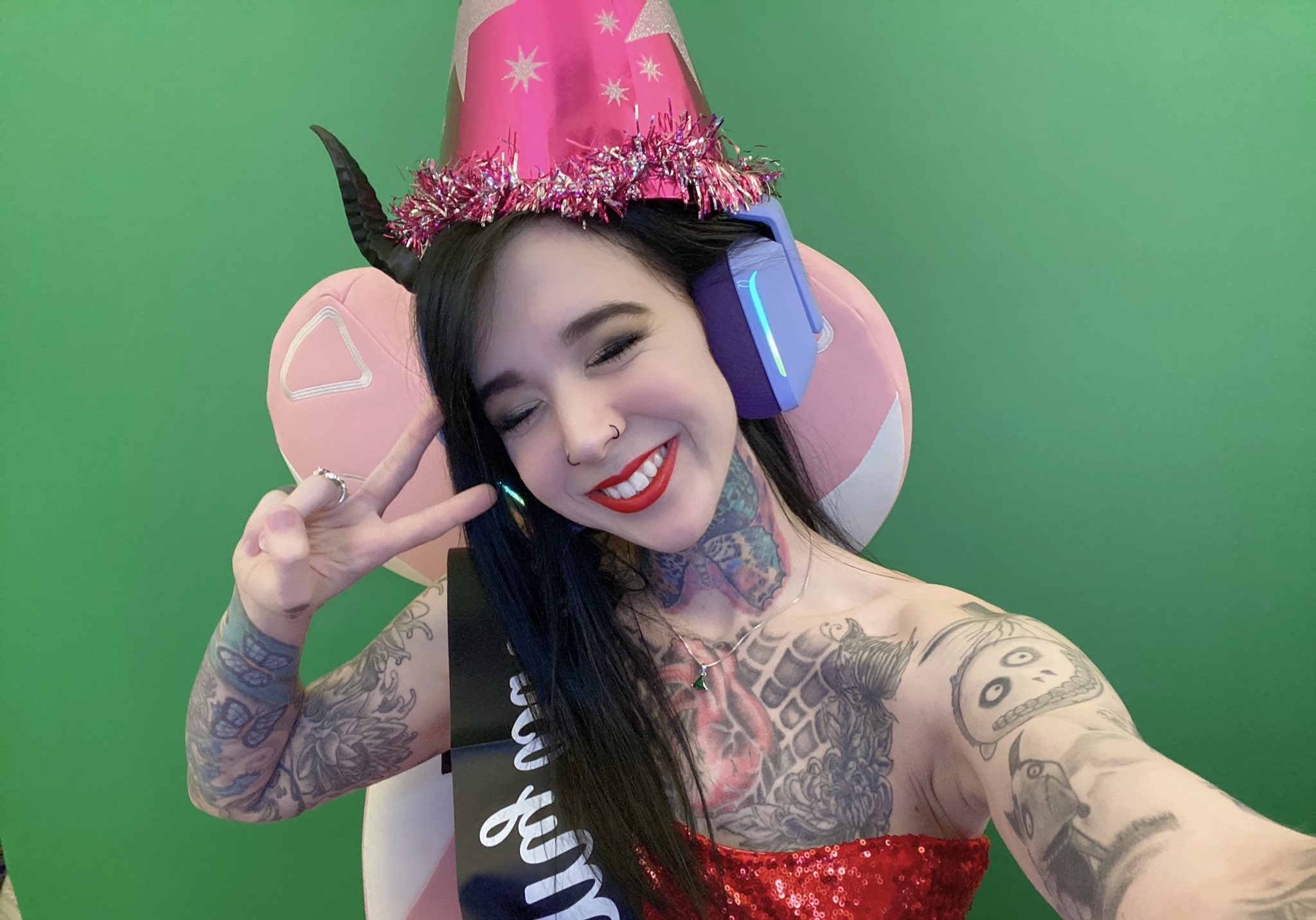 chunbunns on Twitter: "Birthday stream!!! https://t.co/Z2gwdghZP2 https