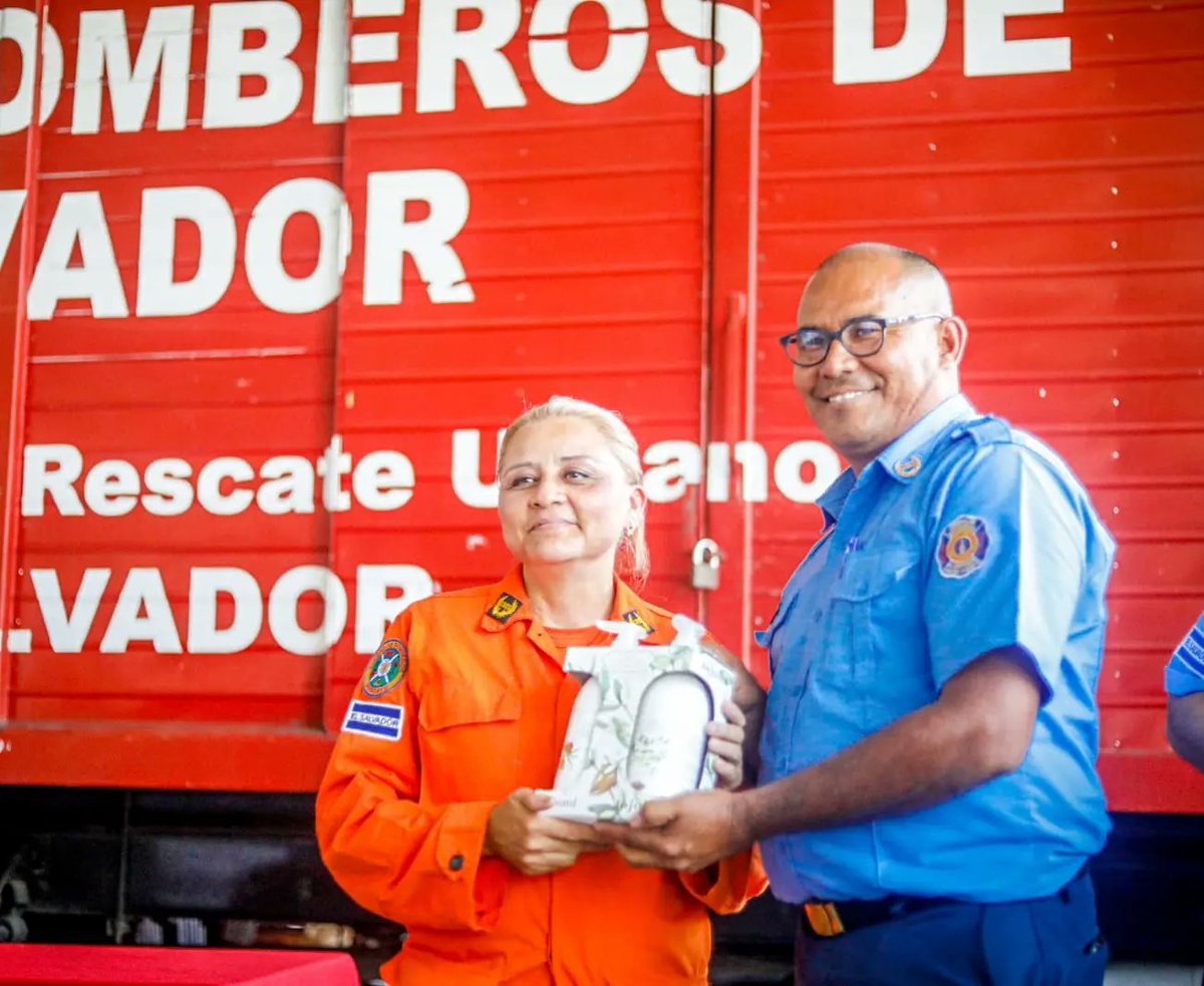 Patronato BomberosSV tweet media