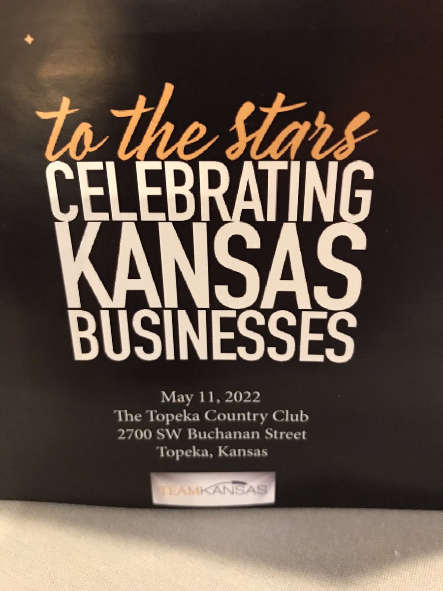 MainStreetKS's tweet photo. What an incredible evening #ToTheStars Celebrating #Kansas businesses!!! #WeFixedThat #WeAreMainStreet https://t.co/vGPmr5FS98
