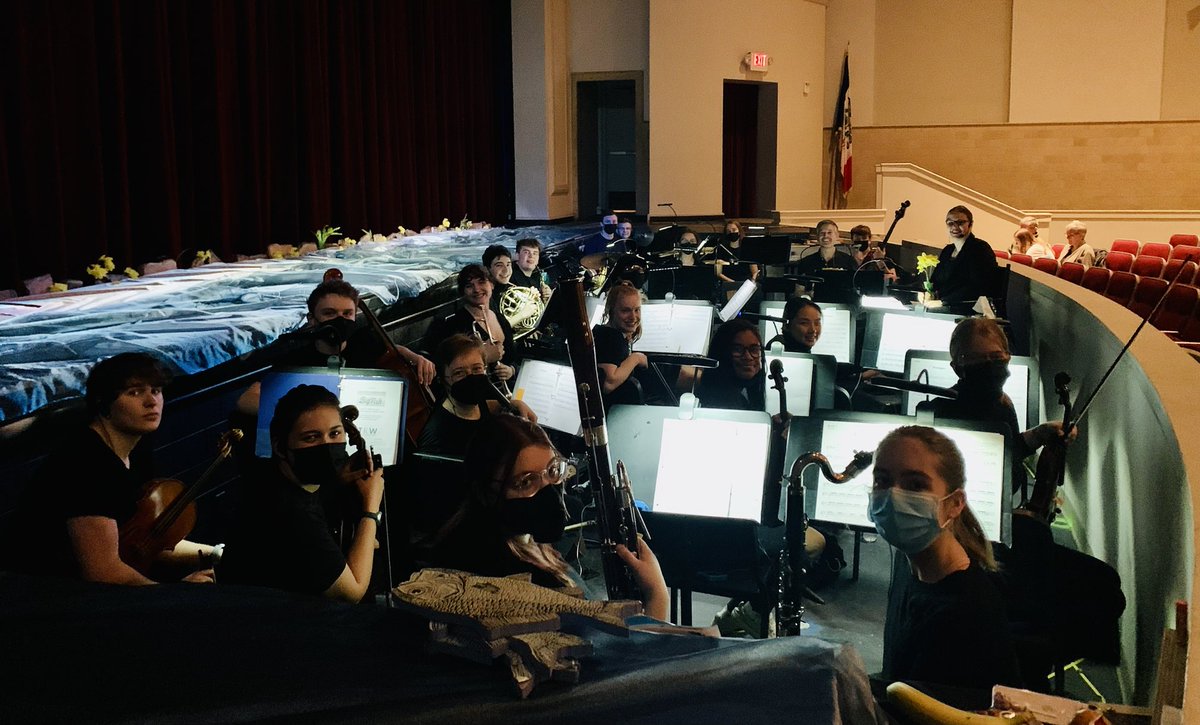 JBacon23's tweet photo. Out of about 90 schools, City High’s musical pit orchestra was selected as one of the nine schools to be awarded “Outstanding Student Orchestra.” Congratulations! TSTL https://t.co/6N0crpRrzM