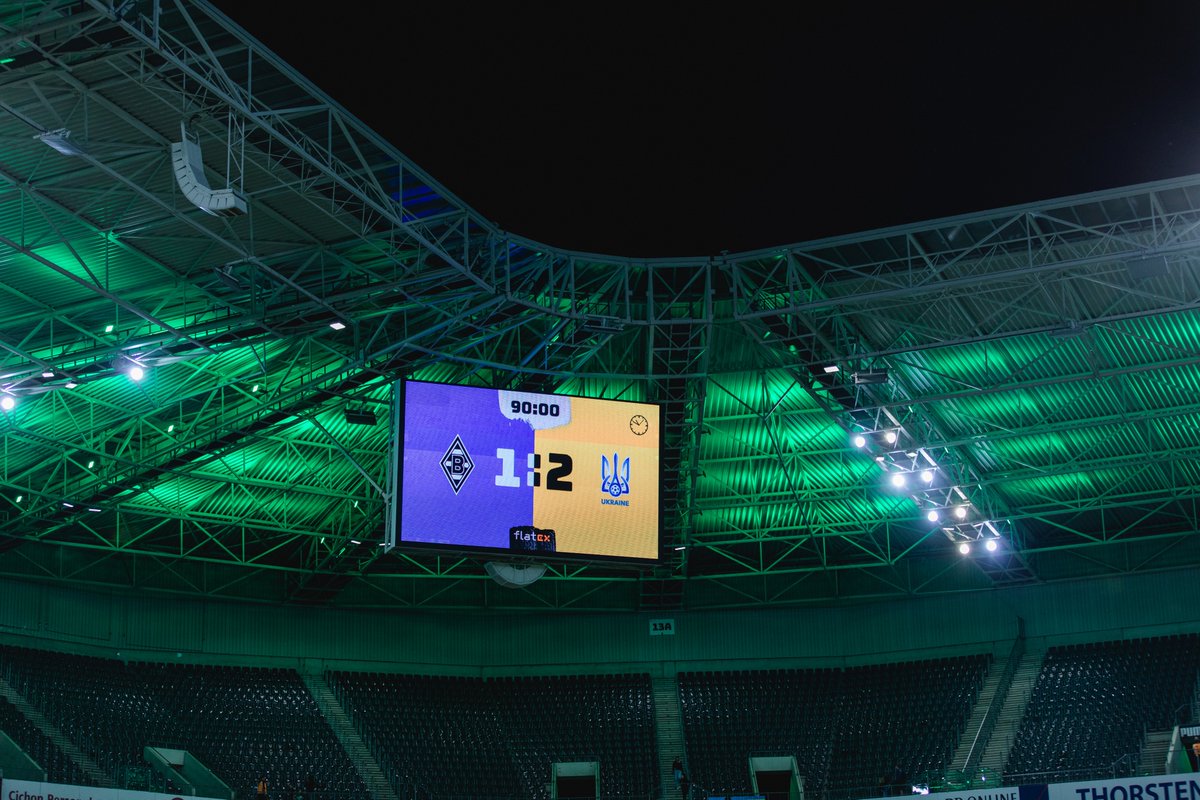 borussia_en's tweet photo. We're glad that we could help Ukraine with their preparations for the World Cup play-offs and would like to wish them all the best! 💙💛

#DieFohlen #BMGUKR https://t.co/CYwiQjzVpR