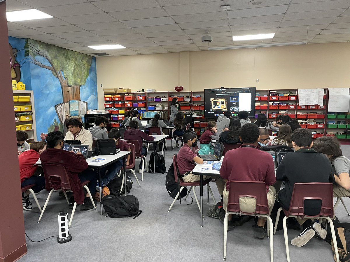 karroyos_MS's tweet photo. We had the wonderful experience of meeting with @francescosedita and Prescott Seraydarian thanks to @PenguinClass! Our Braves were filled with bookjoy. @JosePer94476708 @YISDLibServices @karroyos_MS @catherinedoc12 @JMacias_CI @BrendaChR1 #YISDreads #YMSReads https://t.co/Fc3UVhlV1k