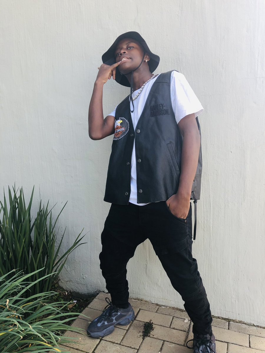 Nvcho_rsa's tweet photo. We here❤️ https://t.co/275X1Q0gzd