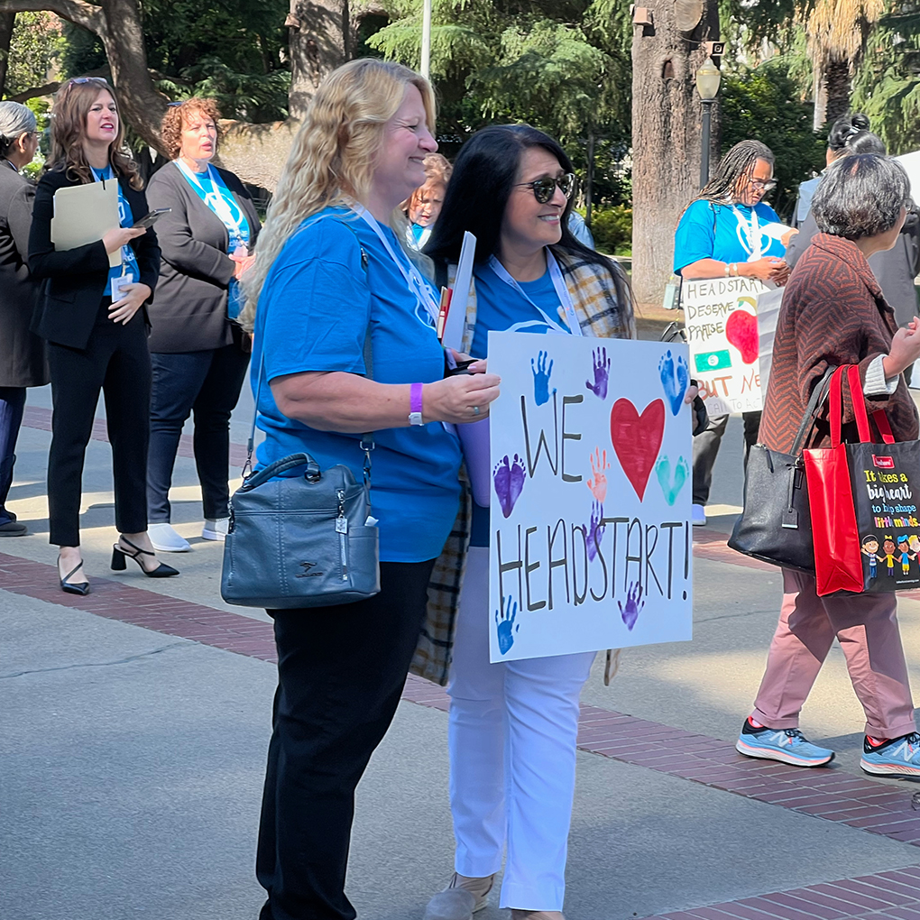 CrystalStairsLA's tweet photo. Great turnout at the #HeadStart rally! We’re at the CA State Capitol advocating for $50M in the state budget to support teacher salaries. Teachers are the #heartofheadstart @CAGovernor @AsmPhilTing @NancySkinner https://t.co/KzQWeEMxhV
