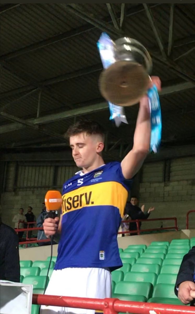 Nenagh Éire Óg tweet media