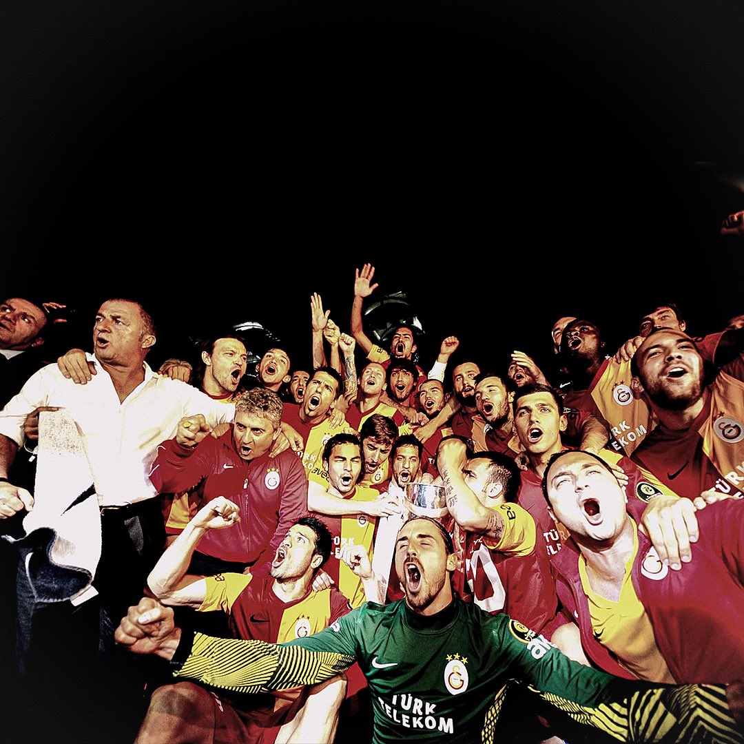 Karanlıklar içinden gün doğar ya aniden…