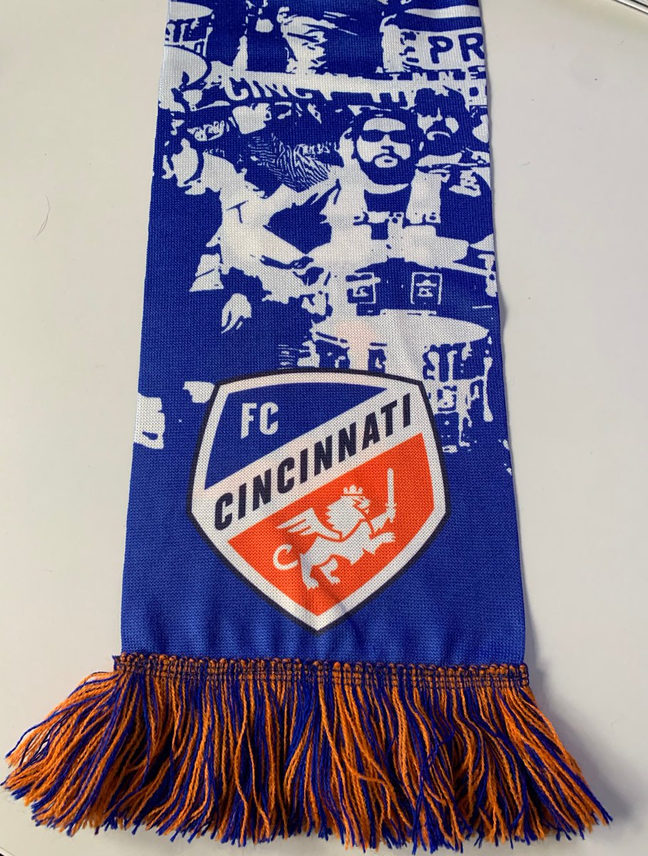 ruffneckcanada's tweet photo. Our printed summer scarves are fantastic for warm weather months. No colour limitations and we can use almost any image on these custom scarves. Learn more at https://t.co/ZnYXACZATK  #summerscarves #sublimatedscarves #sublimatedscarf #soccerscarves #soccerscarf #customscarves https://t.co/rdgj9M2PM4