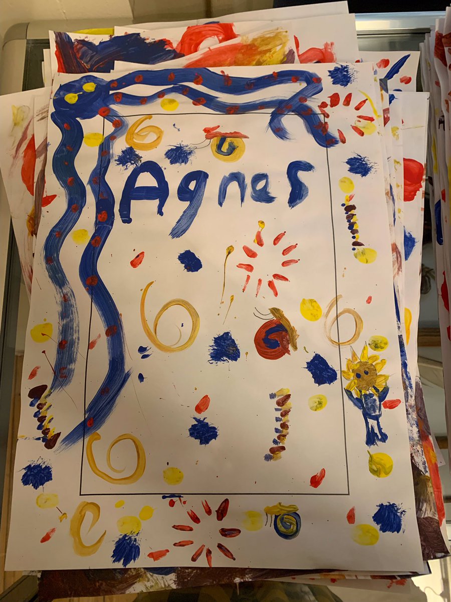 ExploreArch's tweet photo. Day 3 of #MarieInTheMargins workshops @hastings_museum linking with @KzooICMS.
90 #Hastings children got creative with margins. Thanks to @IMdFS for brilliant support. Funded by @HeritageFundUK @hastingsbc
https://t.co/XQqFnWabGU
#MariedeFrance #femalemedievalworkforce https://t.co/xzdweCyjwR