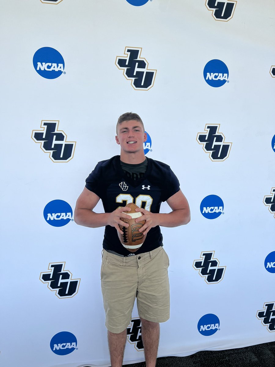 Had a great visit today with <a href="/JCUFootball/">John Carroll Football</a> , thanks to coach <a href="/Coach_Bates24/">Joey Bates</a> for having me today! #gostreaks ⚡️