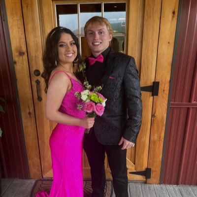 paigevanmeterr's tweet photo. #NewProfilePic https://t.co/jZ6Vc7iJO3