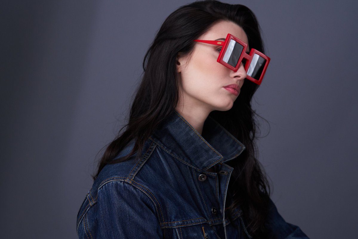 nounsvision's tweet image. drop ens if you need sunglasses to hide the tears 📉