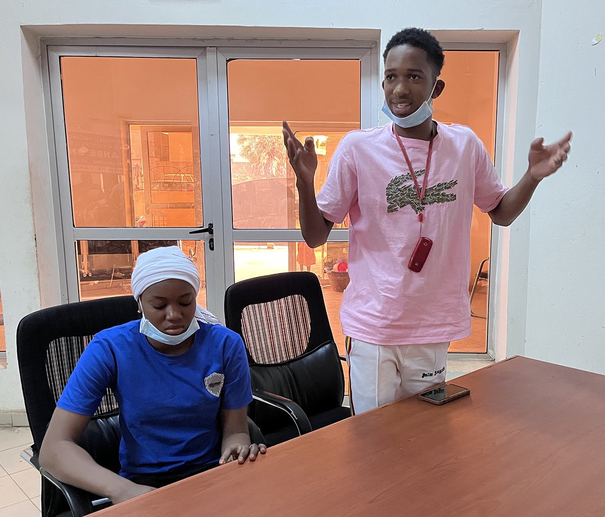 PBFMali's tweet photo. Grâce au projet financé par @PBFMali « Anbe gnokon bolo » et exécuté par @unicefmali et @SFCG_ les #adolescents bénéficiaires de #Kayes ont pu renforcer leur #leadership et sont désormais des #acteurs de transformation des conflits.
#MissionKayes https://t.co/J1Qh3OjCMS