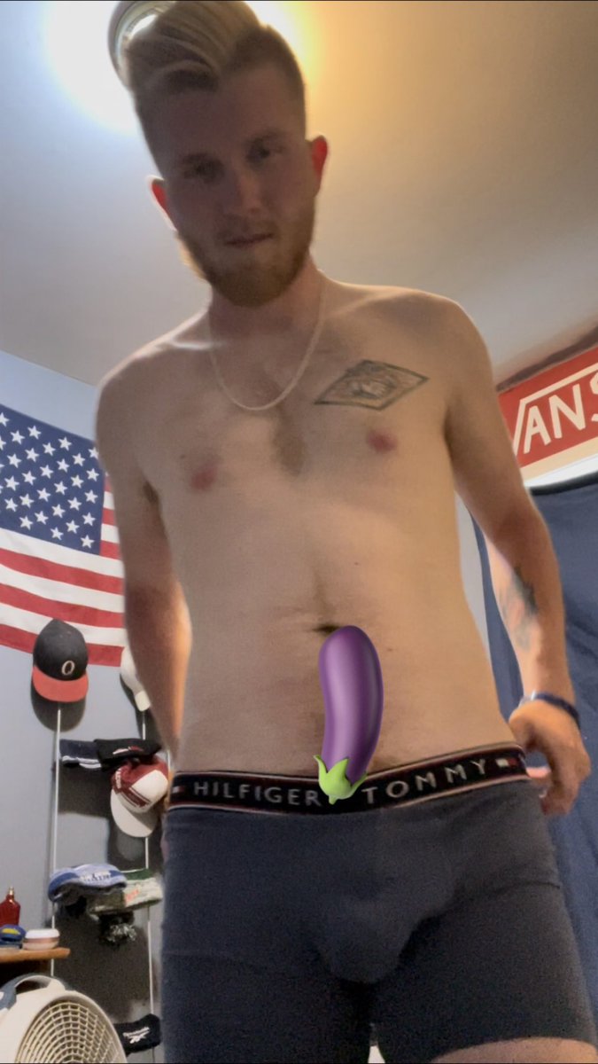 JayRossKohl's tweet photo. Any available  mouth out there??? Just posted a new vid to my OnlyFans 🍆 https://t.co/6GPn6ZSW5t