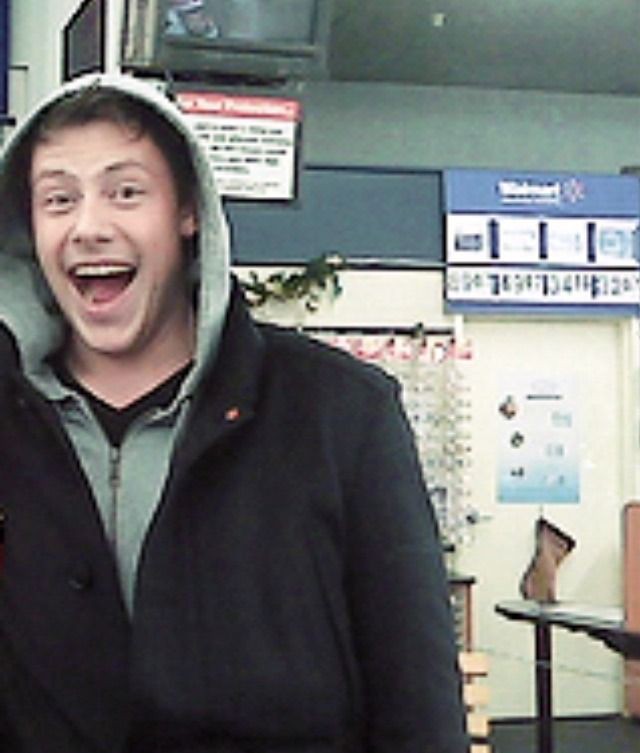 Mimi11888783's tweet photo. happy birthday cory , i cant believe you turn 40 today i genuinely love and miss you so much 🤍🤍 https://t.co/LI7nYAKe8y