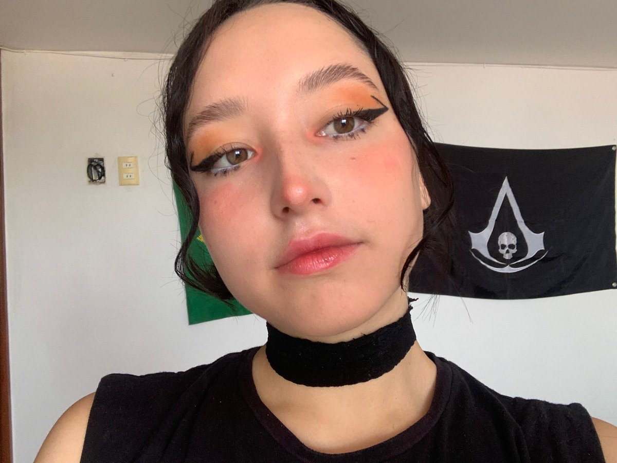 Violampinal's tweet photo. Mi hermana kawaii haciendo un experimento social
Si la juzgaste por su ropa y/o maquillaje piensa el por qué y reflexiona antes de opinar :)
Aceptemos la diversidad en todas sus apariencias https://t.co/6WtsbyBcto