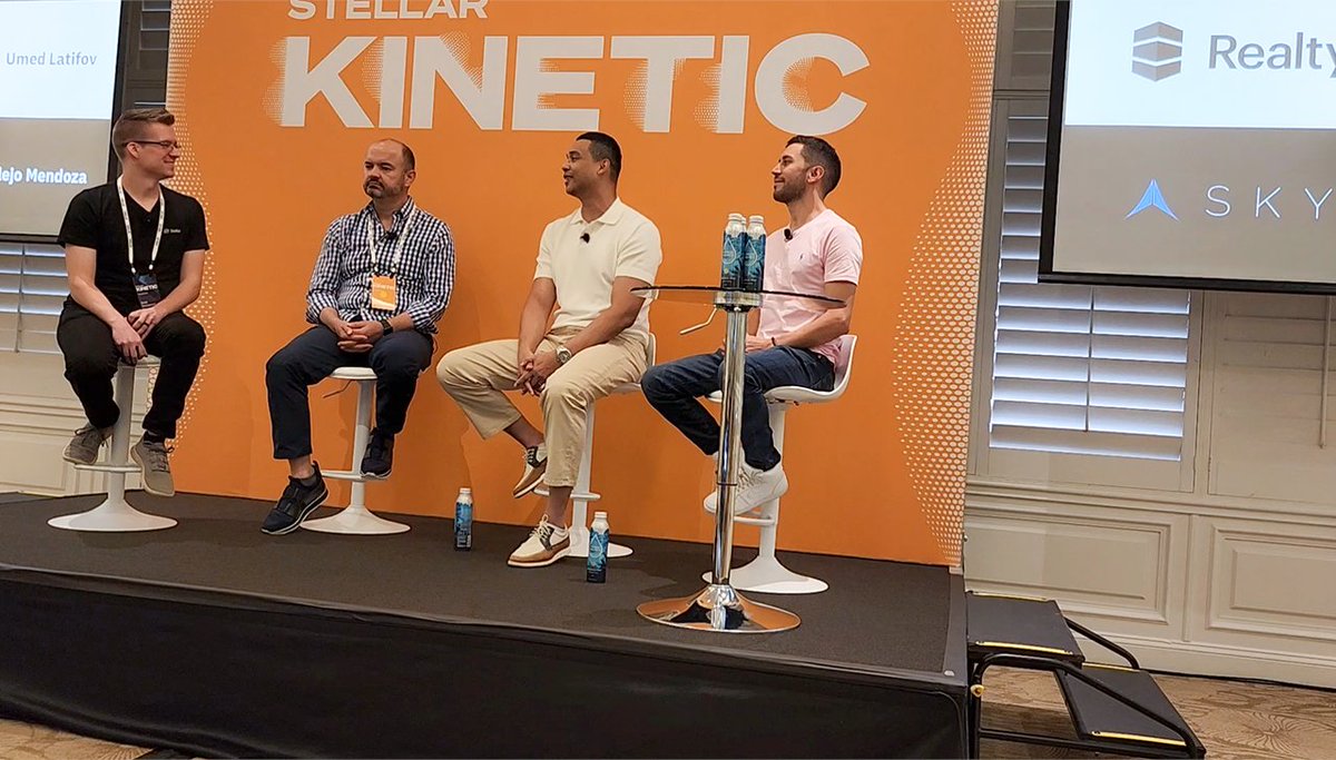 LitemintHQ's tweet image. Kinetic #Miami was amazing! 🔥 It was great to see and connect (again!) with the #StellarFamily ❤️ Amazing discussions, we hope to see you again soon.