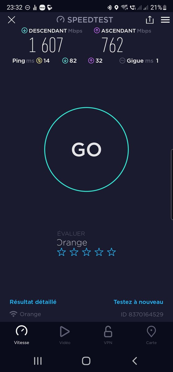 lio347's tweet photo. Je sais que je radote mais le combo fibre optique + Wi-Fi 6E 6 Ghz ça dépote (même si ça n'égale pas encore le 2Gbits/1Gbits en ethernet) 😍 https://t.co/oMgFcnpPhh https://t.co/PUJ81FkBdC