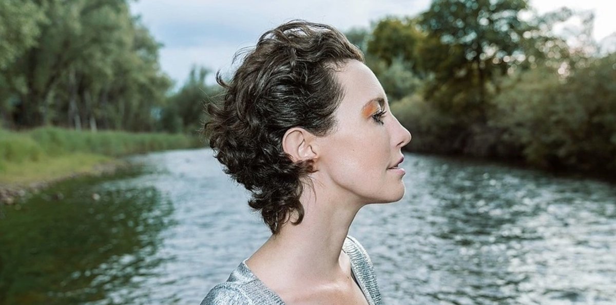 PDX Pipeline (@pdxpipeline) on Twitter photo We're giving away tickets to see Esme Patterson next week at The <a href="/oldchurchpdx/">The Old Church</a> (Folk, Indie Rock) ----> bit.ly/39VfZx2 We're giving away tickets to see Esme Patterson next week at The <a href="/oldchurchpdx/">The Old Church</a> (Folk, Indie Rock) ----> bit.ly/39VfZx2