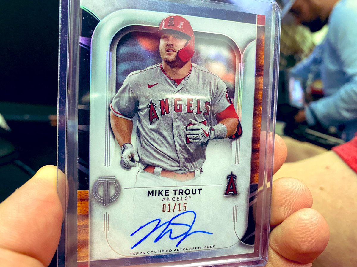 BuckCityBreaks's tweet photo. THIS was our SECOND CARD OF THE NIGHT 🤯 

Get in here!!!!! 🦆 

https://t.co/GCAkymd7hU https://t.co/rBWNx814Gn