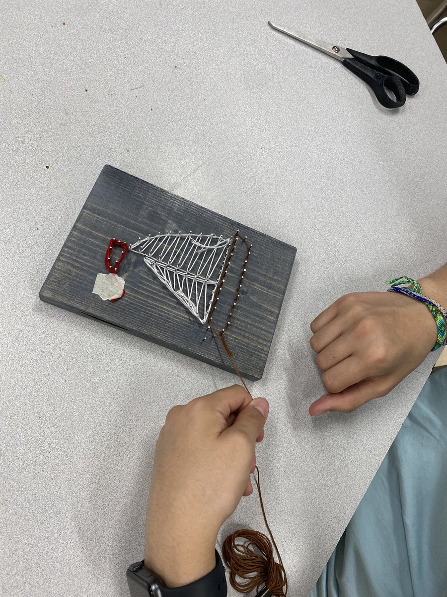 DoblerMichelle's tweet photo. String art fun in Interior Design! Thanks Mr. Felz for letting us use the woods shop this week! @CLS_IC #CLSEngaged https://t.co/2OkhaFktOn