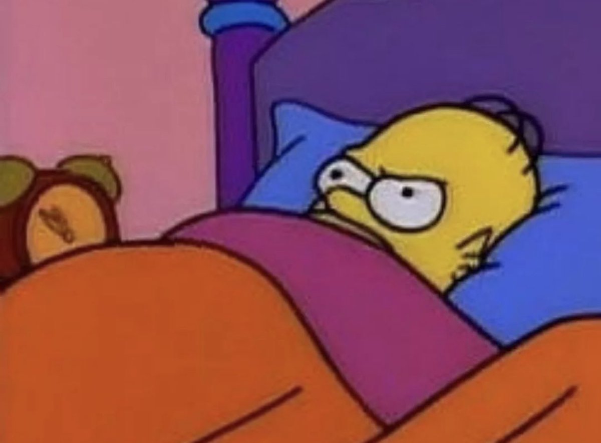ifrasesdehomero's tweet photo. Cuando te quieres volver a dormir para saber el final del sueño. https://t.co/YpJlYUuBdI