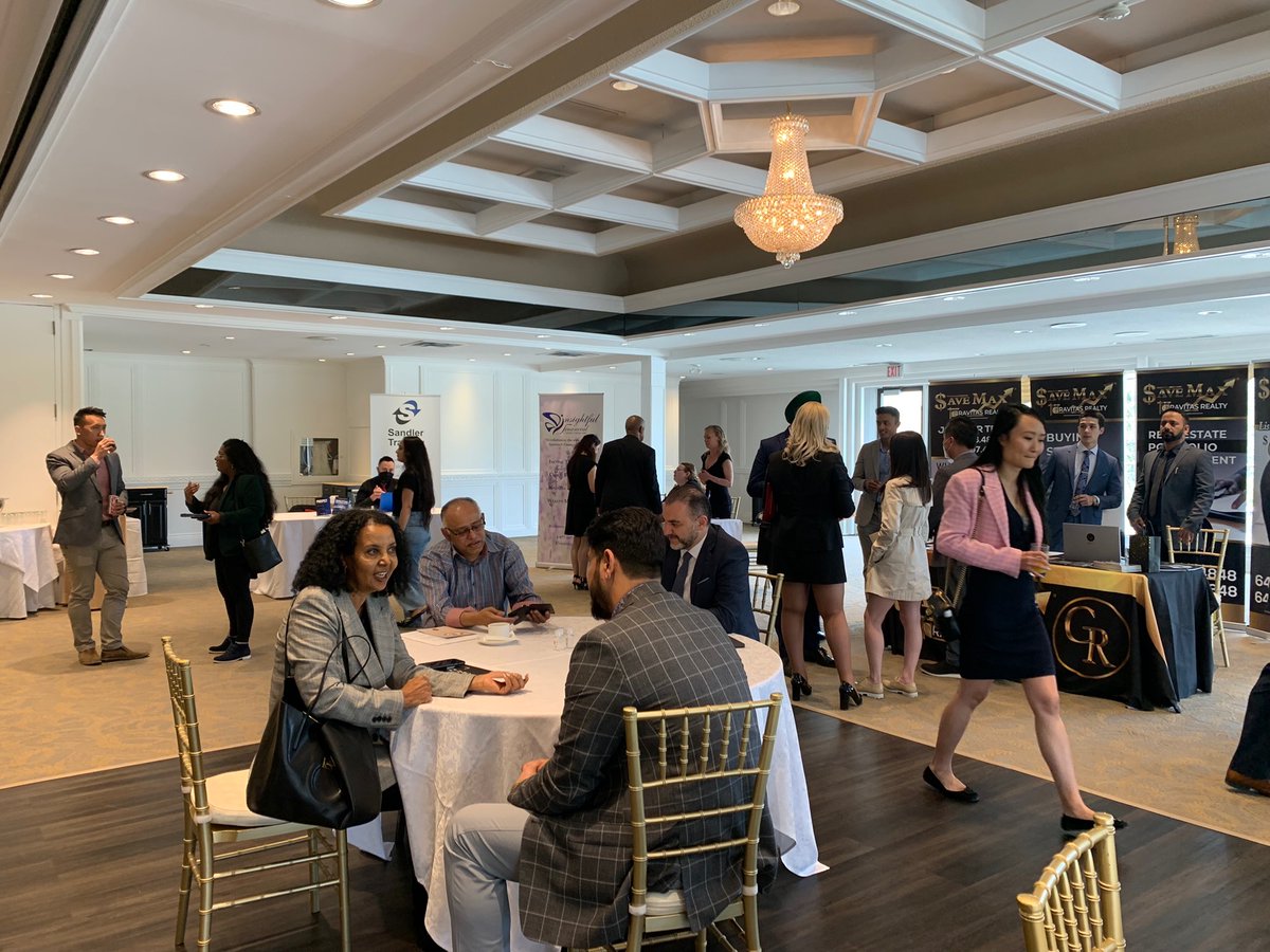 VitoMarchese's tweet photo. We had 100+ people in attendance and IN-PERSON. There was a light buzz in the air and it sounded great. 

It was amazing to host an IN-PERSON event again and this is just the first of many more. Thank you to all who exhibited, sponsored and of course attended.

#MEGAnetworking https://t.co/86IAWT5JtA