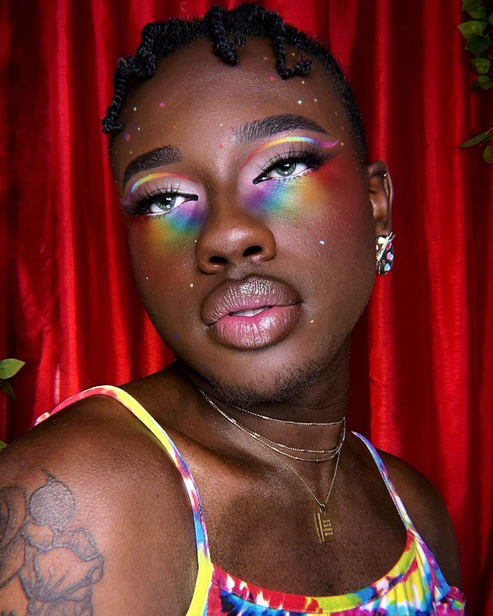 jmdelore's tweet photo. completely DEVOURED this trend.🫢
🌈 ib: @Naezrah https://t.co/0RhsD4mV9w