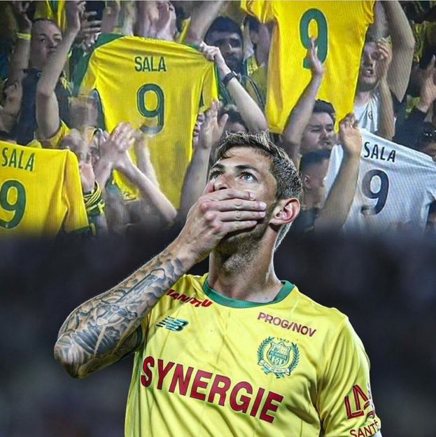 queenoce13's tweet photo. Les supporters de la honte 🤢🤢🤢 NISSA MERDA ! Vous êtes à vomir. Respect aux Nantais 💛 #OGCNASSE https://t.co/3ZxUWV3SHr