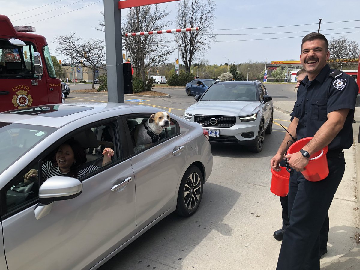 LdnOntFire's tweet photo. We’ve met some very caring and generous Londoners on this #McHappyDay2022! 
💵🍔 🧦 🚒👍#ldnont #KeepingFamiliesClose @LPFFA @McDonaldsCanada https://t.co/aToquyTWCM