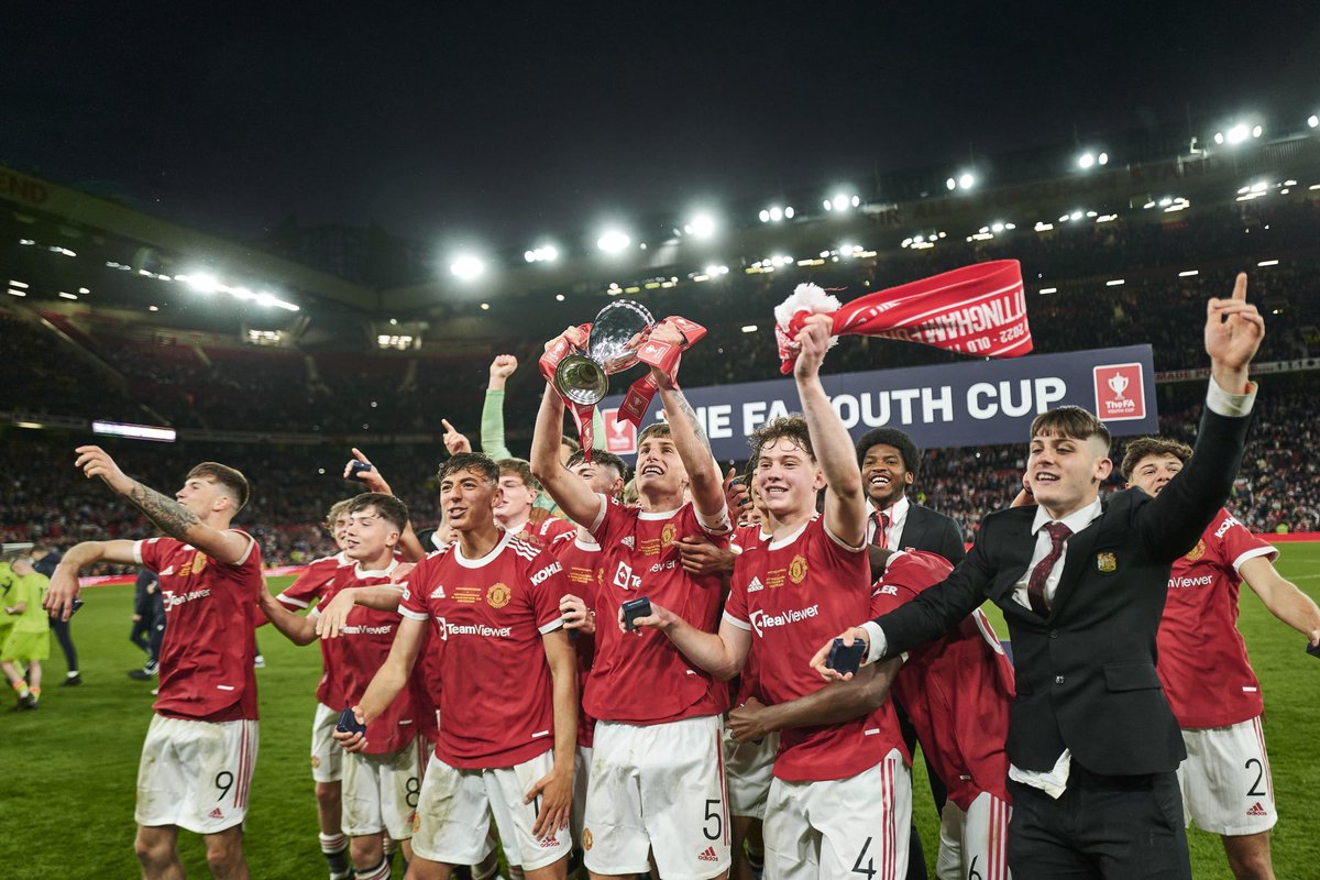 adriancostello's tweet photo. Hope… Well played lads 👏🏻 https://t.co/pEpgMCL6jr