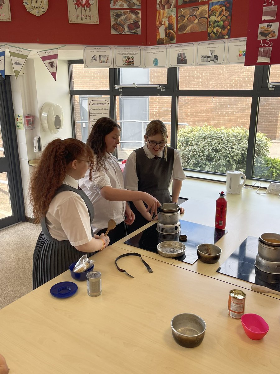 BlessedcaDofE's tweet photo. Year 9 Bronze Award pupils have been doing some Trangia campcraft training today after school ahead of expeditions next month. Decided to base ourselves inside tonight due to wind and rain in Runcorn… pasta, bacon and spam fritters!  💨☔️ https://t.co/MeoIUuFQuX