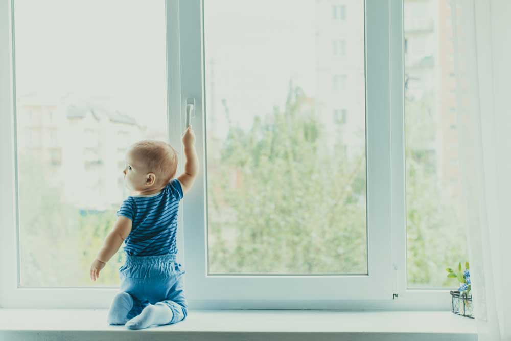 BCIRPU's tweet photo. Young kids love to climb—remember to keep furniture away from windows and balconies and prevent #windowfalls @BCChildrensHosp https://t.co/f7OdlcYIKJ
