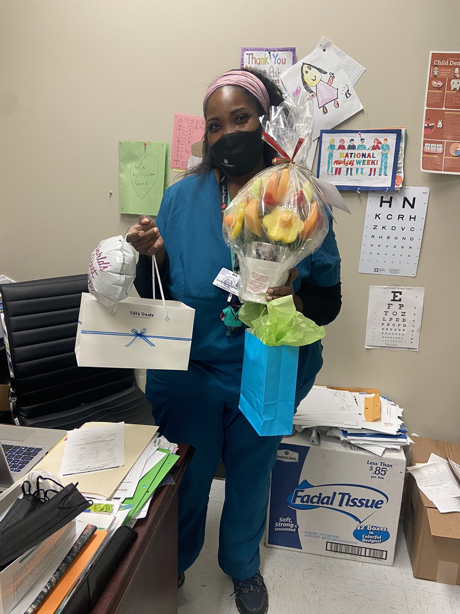 MonicaOregon's tweet photo. We have the Best Nurse ever! Nurse Carmelita Glennashipa @AAMilneES @HoustonISD @MilneSupport #SND2022 https://t.co/zdgj1Q1P2w