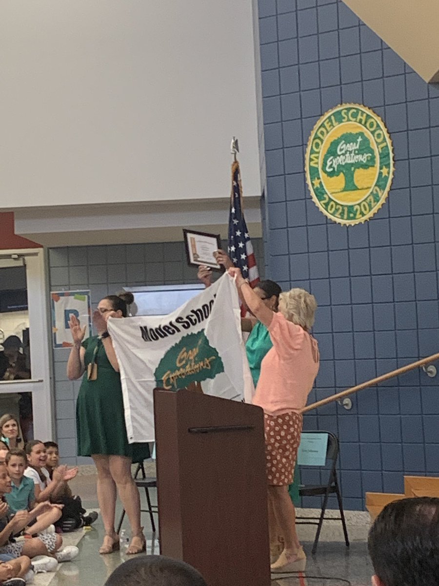 Crysrommuel's tweet photo. Such a heartwarming @GreatExpOrg Model School presentation @TISDCPES !! Congratulations on YEAR 5 in a row!! 🙌🏼🎉👏🏻 @TomballISD #CANYONPOINT #LiveThePrinciples #modelschool ❤️❤️ https://t.co/4bRIvF8dlU