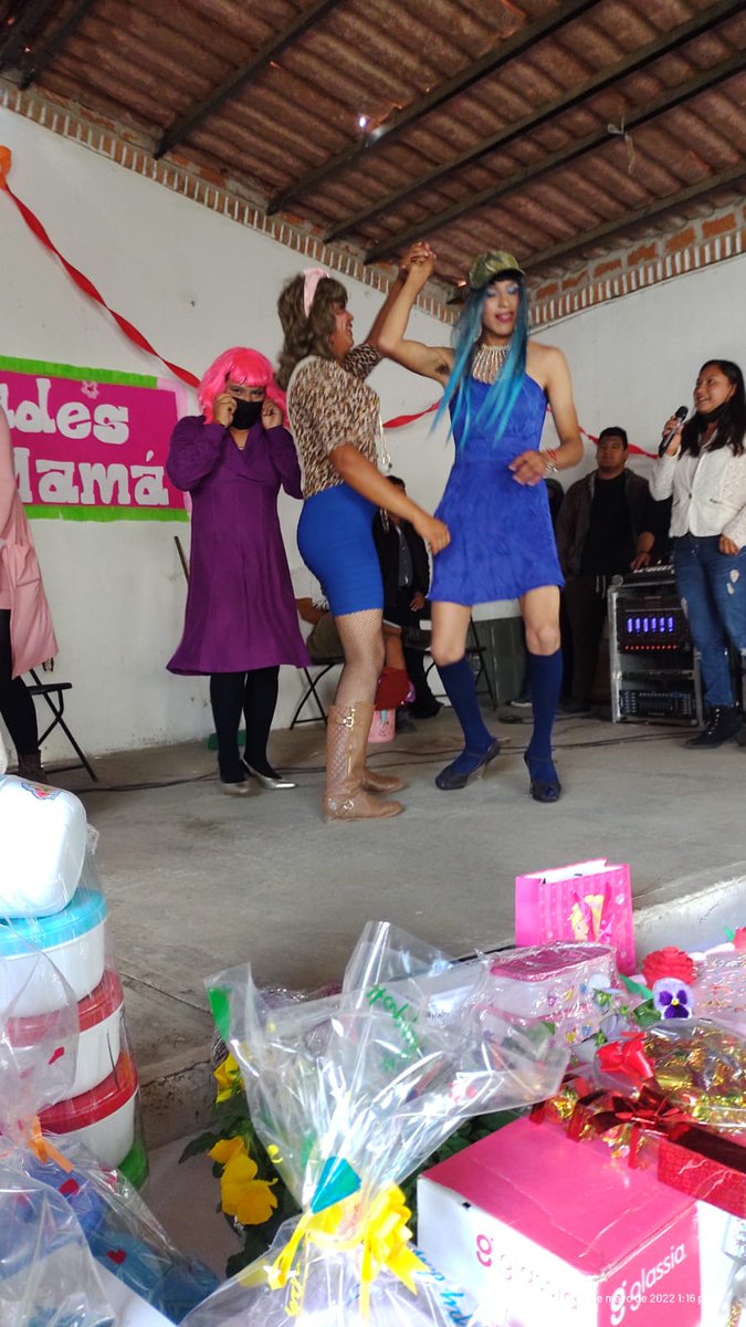 Comunitario70's tweet photo. Participamoa con una bonita parodia en el festejó del día de las madres de la comunidad de San Francisco de las Tablas
#DiaDeLaMadre #educacionquemarcaladiferencia @geramonro05 @israeljeronimol @DGES_Edomex @Edomex_TBC @20Escolar https://t.co/wDi6GzIBeH