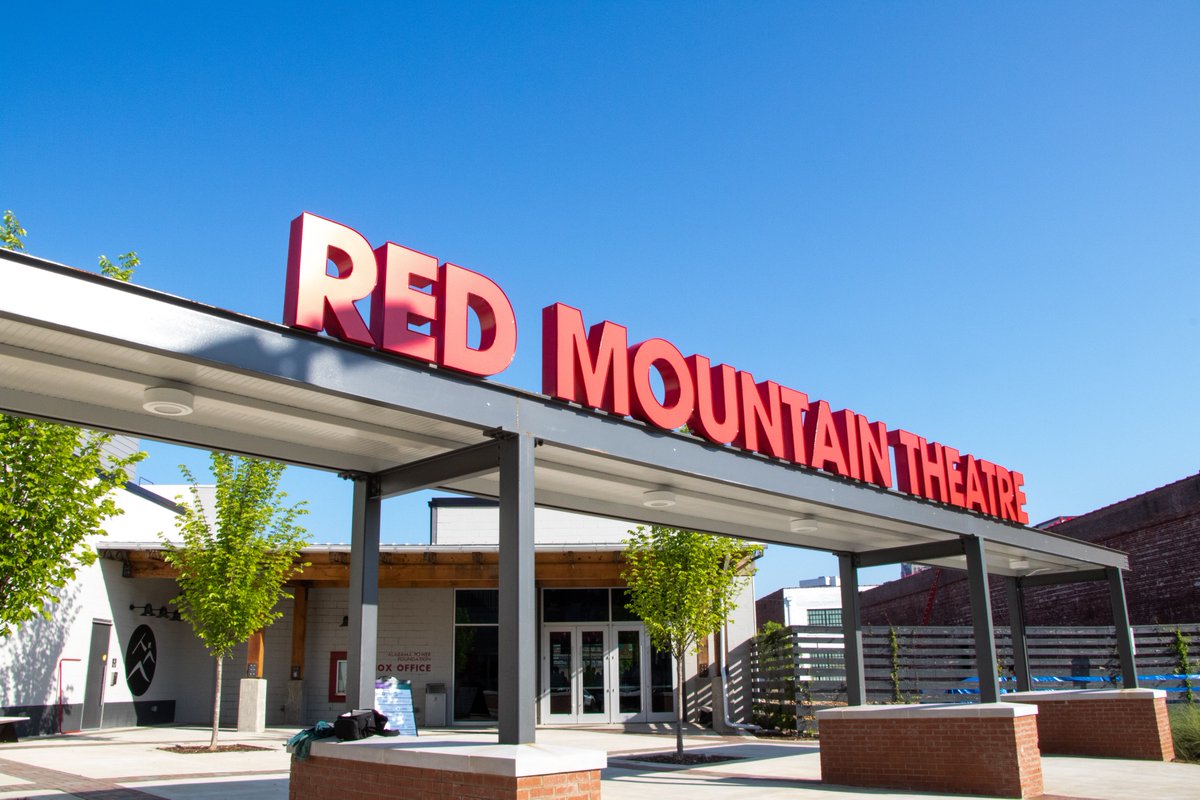 UABIT's tweet photo. This morning UAB AVP and CISO, Rob Ferrill delivered his keynote speech "A Near Miss" at the Red Mountain Theatre to kick off the 7th Annual @CyberNowSummit, the southeast’s premier gathering for cybersecurity professionals. https://t.co/h8Toemi5Tl