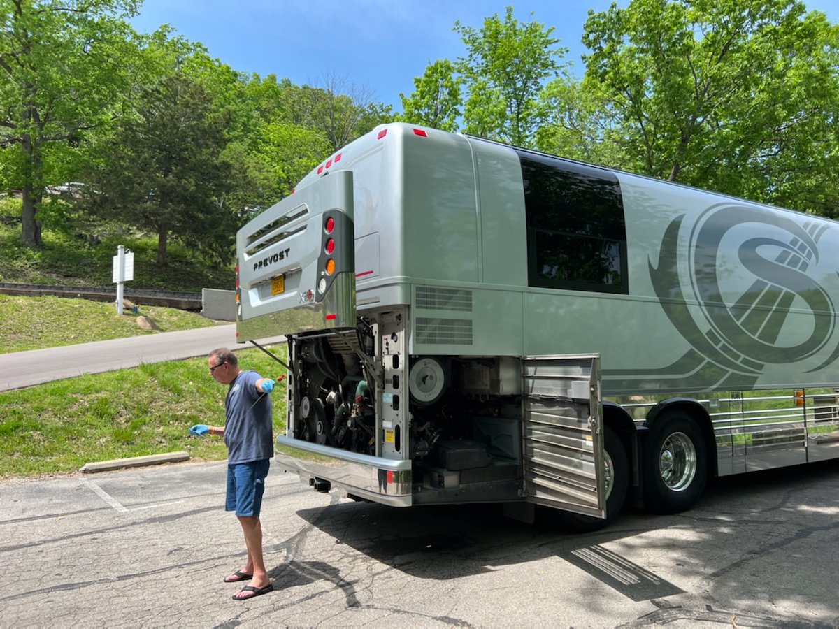 REO Speedwagon tweet media