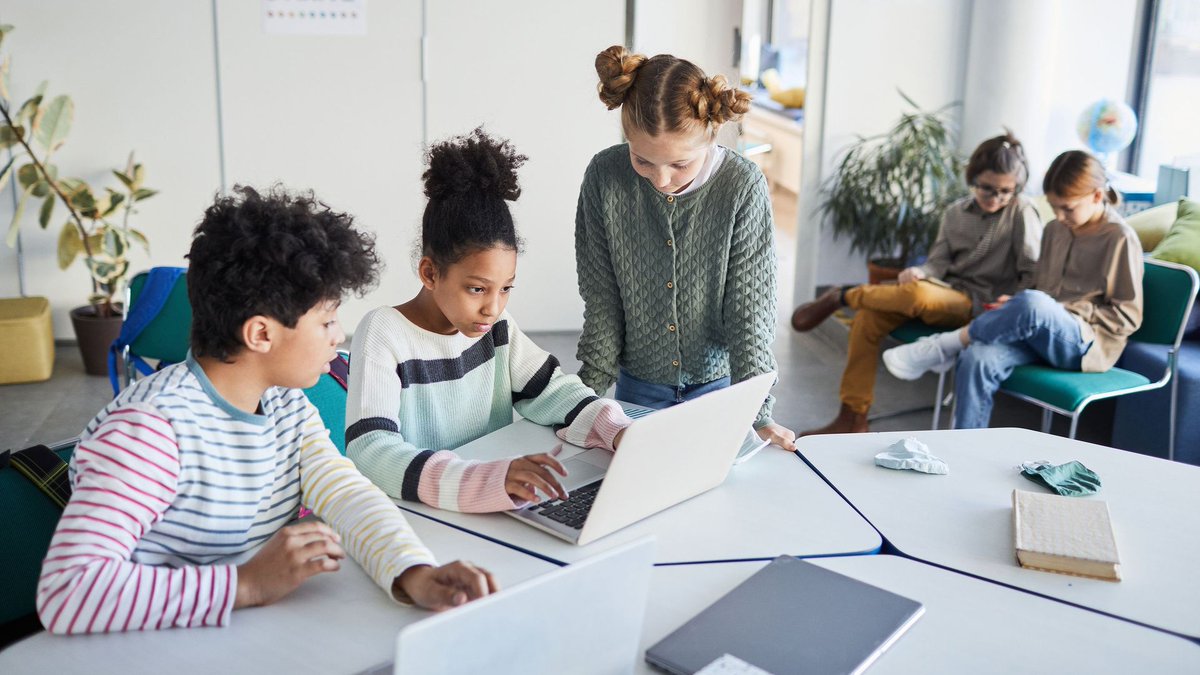 Teach_Logic's tweet photo. Bringing What Worked During Virtual Learning Into the Classroom https://t.co/2ZY2aOIbzL
#K12 #VirtualLearnig #Edtech #Education https://t.co/iQu6TfyXds