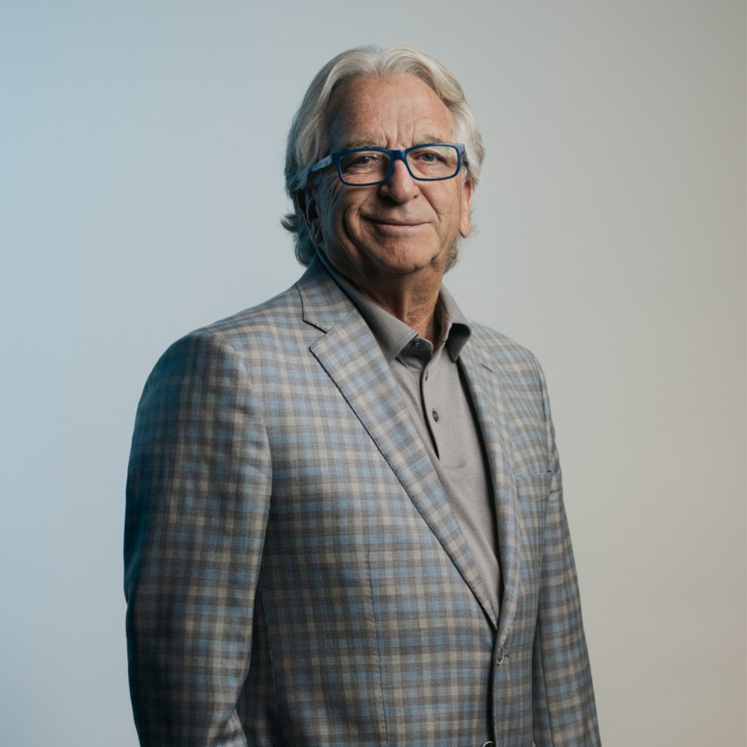 GiveToUHF's tweet photo. Meet Robert Walker: project manager for the construction of the #ArtGalleryofAlberta &amp; #RoyalAlbertaMuseum. His next task may be his biggest yet as co-chair of UHF's #MSCampaign.

Learn how this campaign will raise critical funds for #multiplesclerosis: https://t.co/PwgdHt8Kxp https://t.co/YhG3MSUpFP