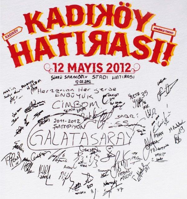 DOĞRUSU;

EVET, 4 NİSAN'DA SUİKAST GİRİŞİMİNE UĞRADINIZ,
AMA 3 TEMMUZ'DA ŞİKEDEN YAKALANDINIZ,
12 MAYIS'I ASLA UNUTAMAYACAKSINIZ!

ŞİKECİ OLDUĞUNUZU VE KADIKÖY'DE KALDIRDIĞIMIZ KUPAYI ON YIL DEĞİL, BİN YIL GEÇSE DE UNUTTURMAYACAĞIZ.

#KadıköyHatırası #12Mayıs2012