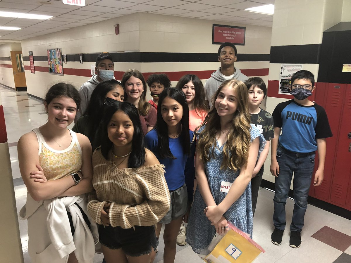LakotaRidgeJR's tweet photo. Today we met our @Freedom_Lakota friends that will be joining us in the fall!  Super exciting day!  #ridgechampions #WEareLakota https://t.co/7w7o04bIkY