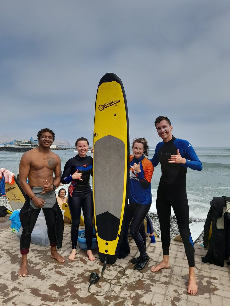 PukanaS's tweet photo. Siempre buscando nuevoscsmgisi y nuevas experiencias en el surf  #lima #Perú #sunset #FelizMiercoles #APOYOROCIO11M #luz #SiguemeYTeSigo https://t.co/Zi4TGAbLq6