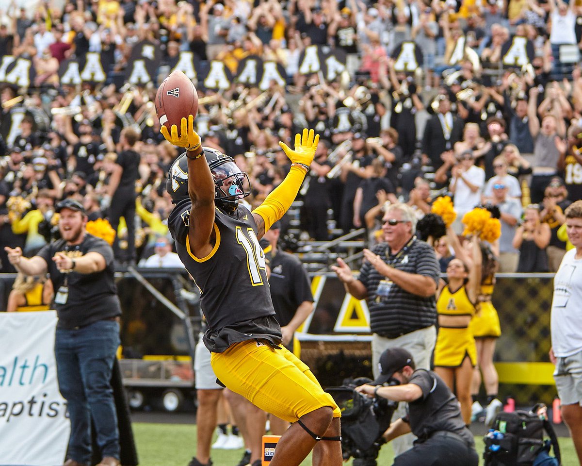 AppState_FB's tweet photo. There’s no place like The Rock ⛰
#GoApp https://t.co/j1gfj1Z7mx
