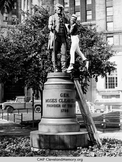 EncyCle_'s tweet photo. How did Cleaveland become Cleveland? https://t.co/8GGs5D7i0F

Contrary to previous stories, ECH confirmed via @OhioHistory the modern #Cleveland spelling was made official in 1814 by Ohio legislature Photo credit: @Cleve_Memory
#ThisWasCle #ThisIsCle #Cwru #CLEstartshere https://t.co/g1CdySWmtG